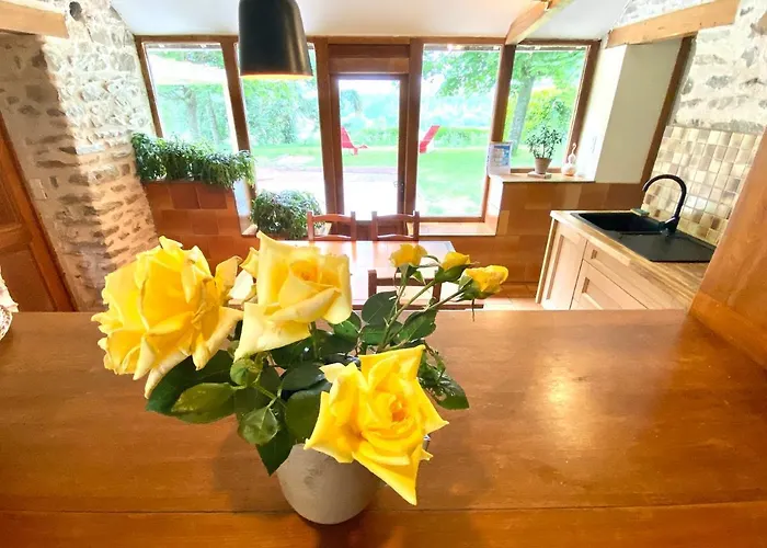 Spacious In Normandie * Moulins-le-Carbonnel