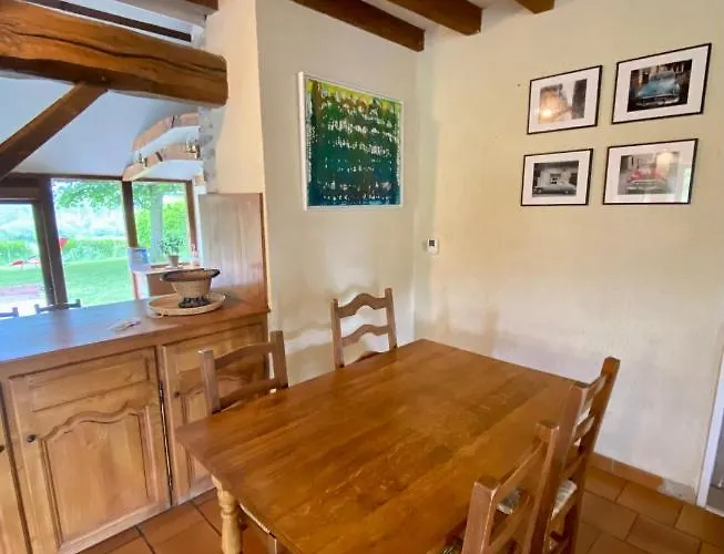 Spacious In Normandie Casa vacanze