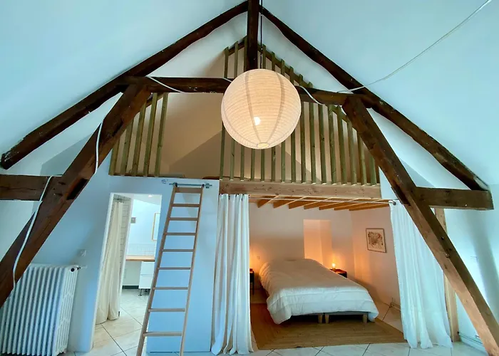 Spacious In Normandie *