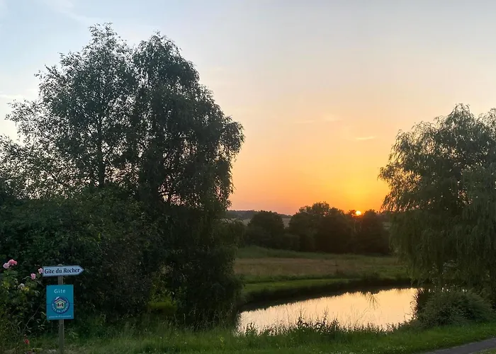 Spacious In Normandie Moulins-le-Carbonnel